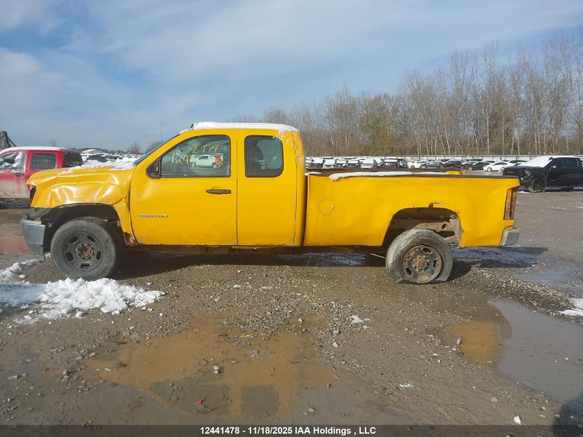 2011 GMC Sierra C2500 Heavy Duty VIN: 1GT21ZCG8BZ370761 Lot: 12441478