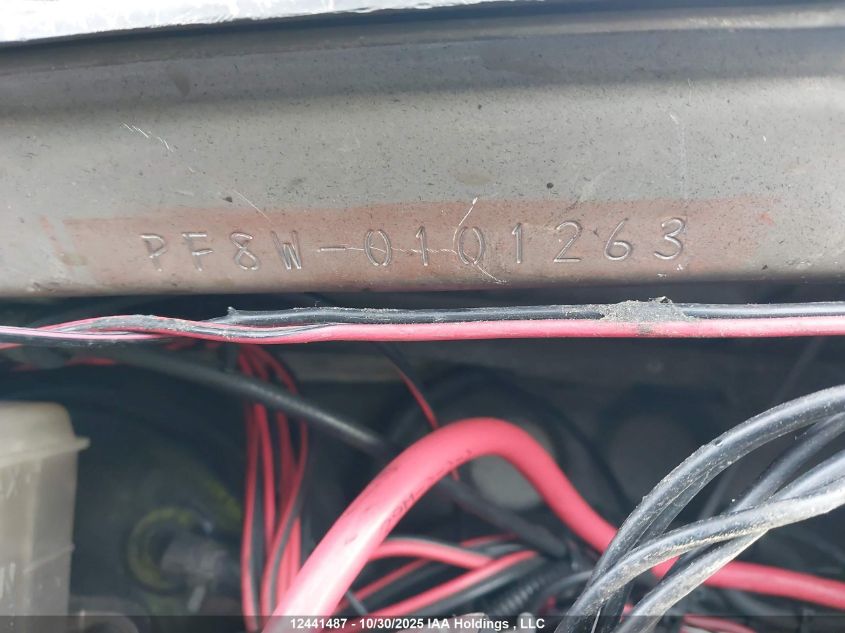 1998 Mitsubishi Delica VIN: 000000PF8W0101263 Lot: 12441487