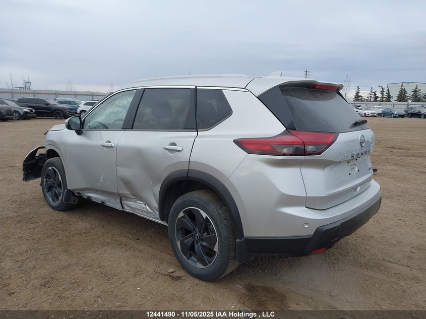 JN8BT3BB4SW162122 2025 NISSAN ROGUE photo no. 3