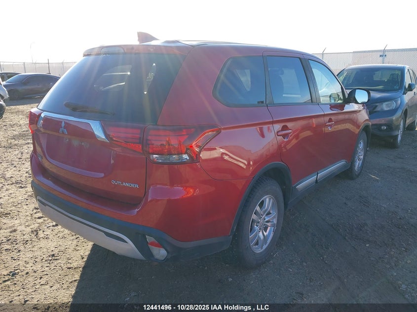 JA4AZ2A31KZ608665 2019 MITSUBISHI OUTLANDER photo no. 4
