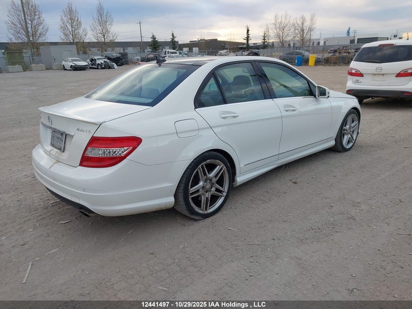 WDDGF8HB5AF423646 2010 MERCEDES-BENZ C-KLASSE photo no. 4