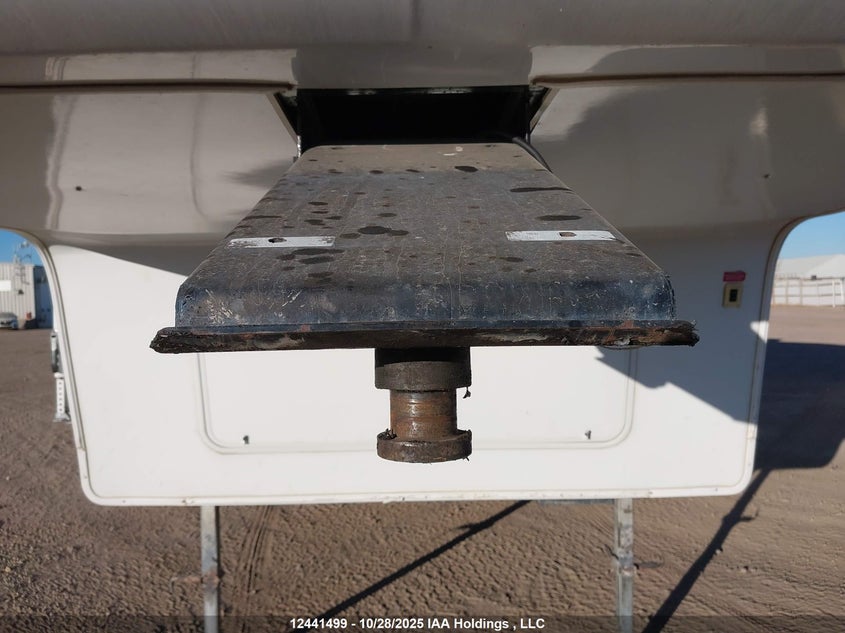 4YDF26B256J463788 2006   photo no. 12