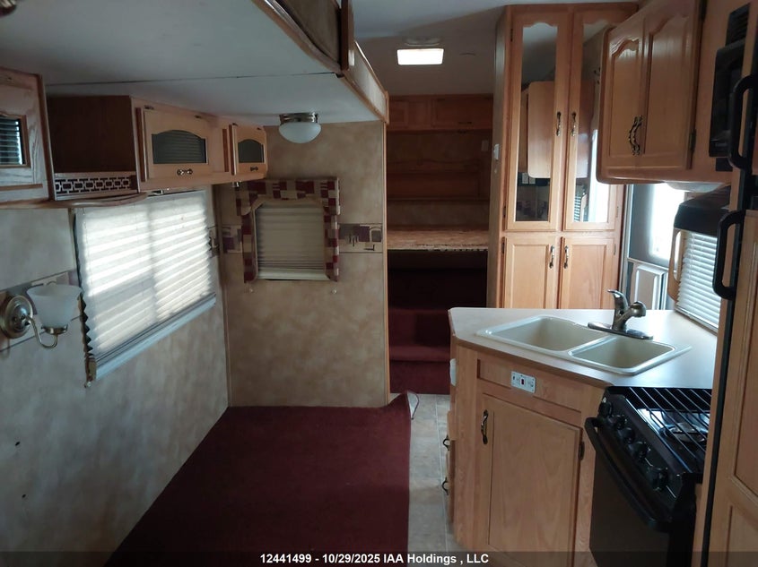 4YDF26B256J463788 2006   photo no. 5