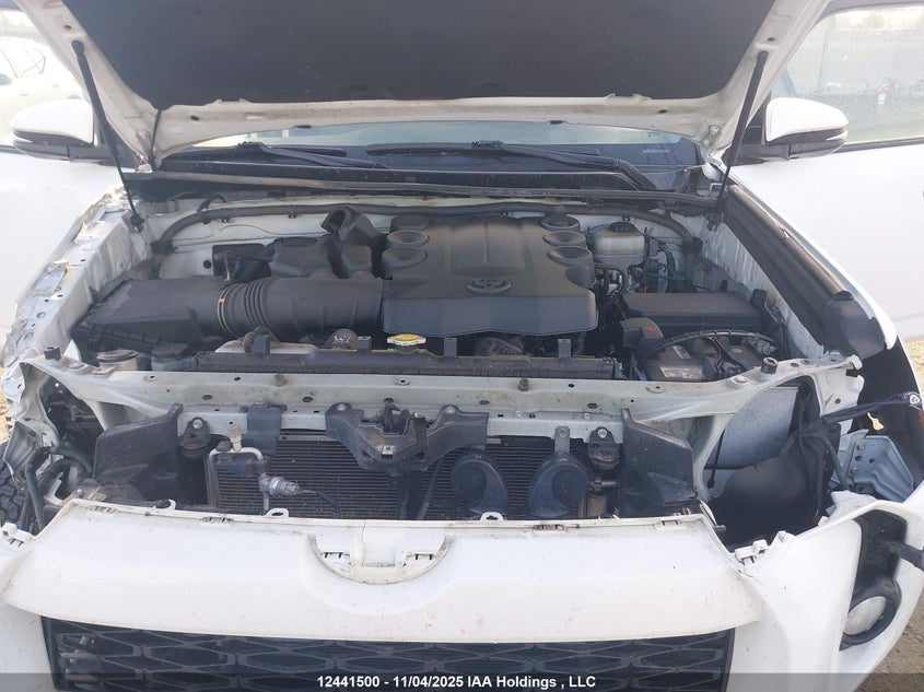 2015 Toyota 4Runner Sr5 V6 VIN: JTEBU5JR4F5248718 Lot: 12441500