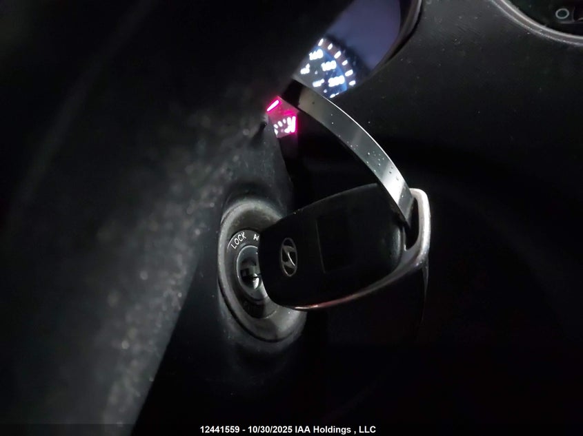 5XYZU3LB9FG280563 2015 HYUNDAI SANTA FE photo no. 11