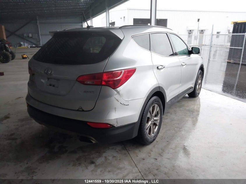 5XYZU3LB9FG280563 2015 HYUNDAI SANTA FE photo no. 4