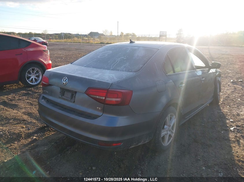 3VW2B7AJ8HM264446 2017 VOLKSWAGEN JETTA photo no. 4