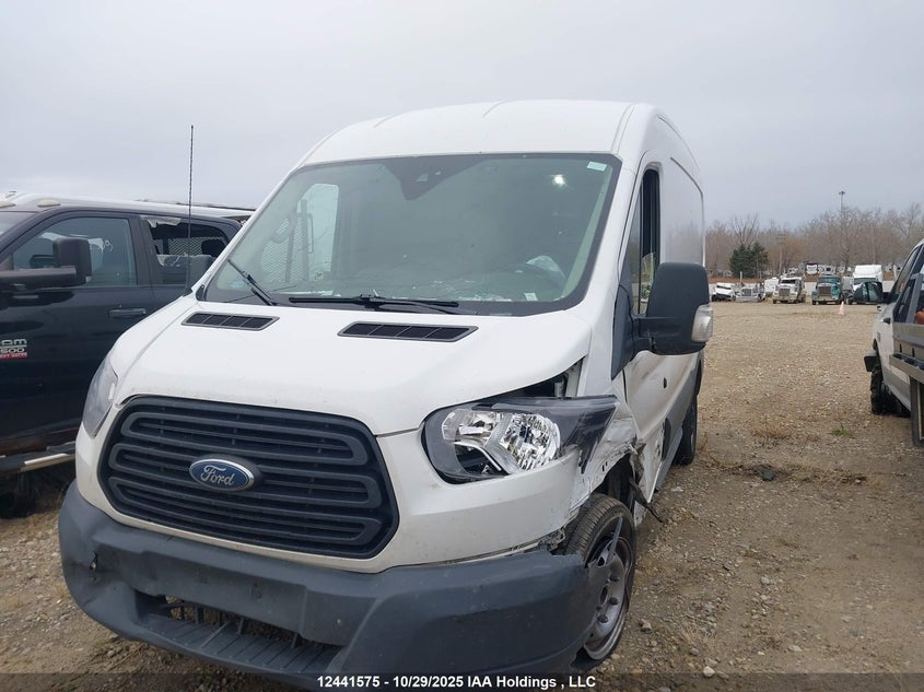 1FTYR1CM2JKB44474 2018 FORD TRANSIT photo no. 2