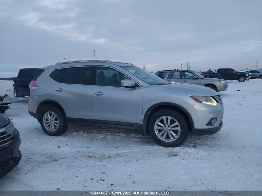 5N1AT2MV1FC838652 2015 NISSAN ROGUE photo no. 13