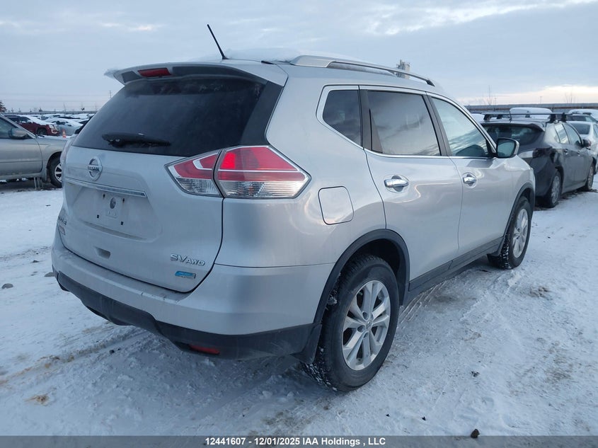 5N1AT2MV1FC838652 2015 NISSAN ROGUE photo no. 4