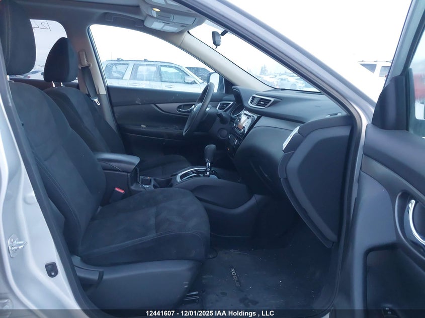 5N1AT2MV1FC838652 2015 NISSAN ROGUE photo no. 5