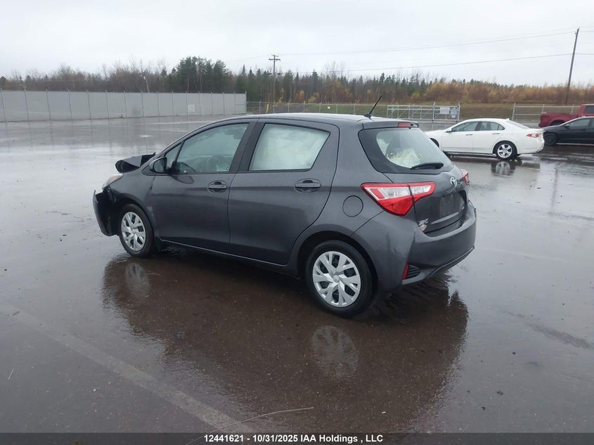 VNKKTUD30KA104858 2019 TOYOTA YARIS photo no. 3
