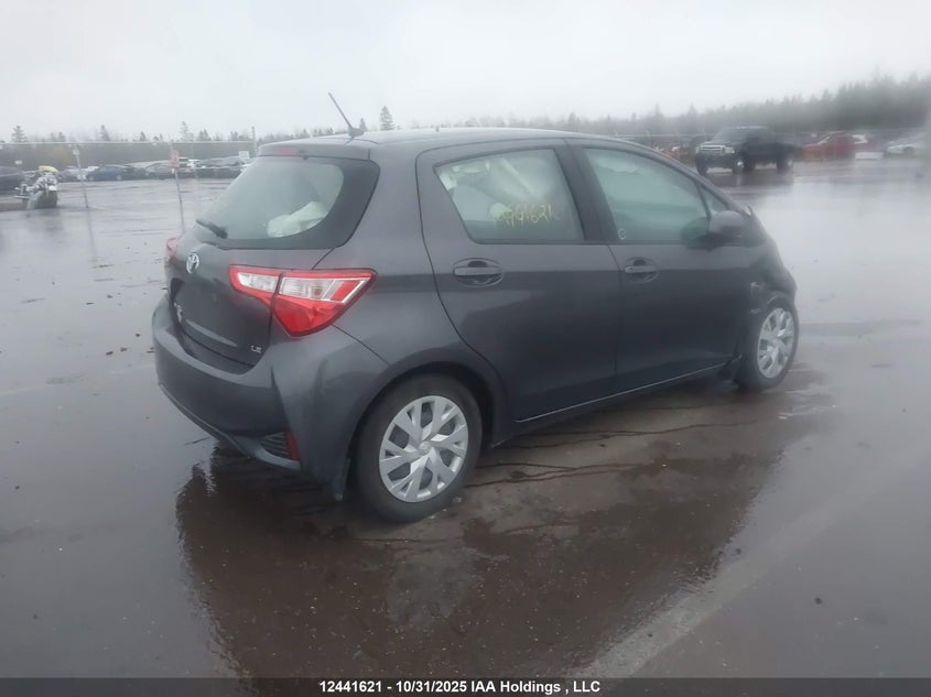 VNKKTUD30KA104858 2019 TOYOTA YARIS photo no. 4