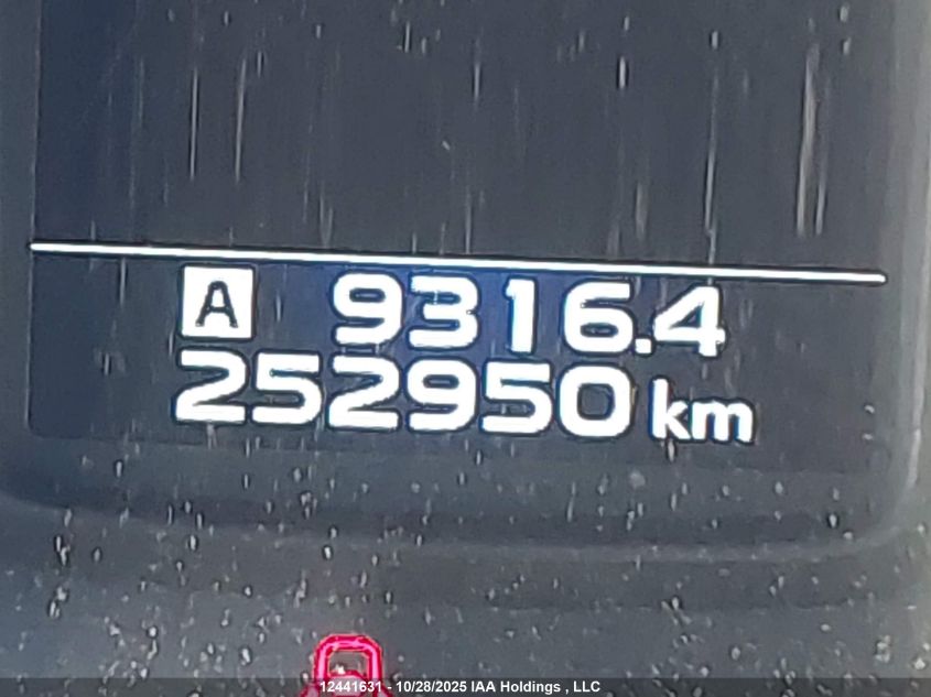 2013 Subaru Outback 3.6R Limited VIN: 4S4BRJPCXD2235497 Lot: 12441631