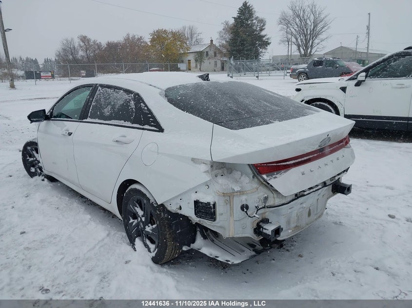 KMHLM4AGXPU483192 2023 HYUNDAI ELANTRA photo no. 3
