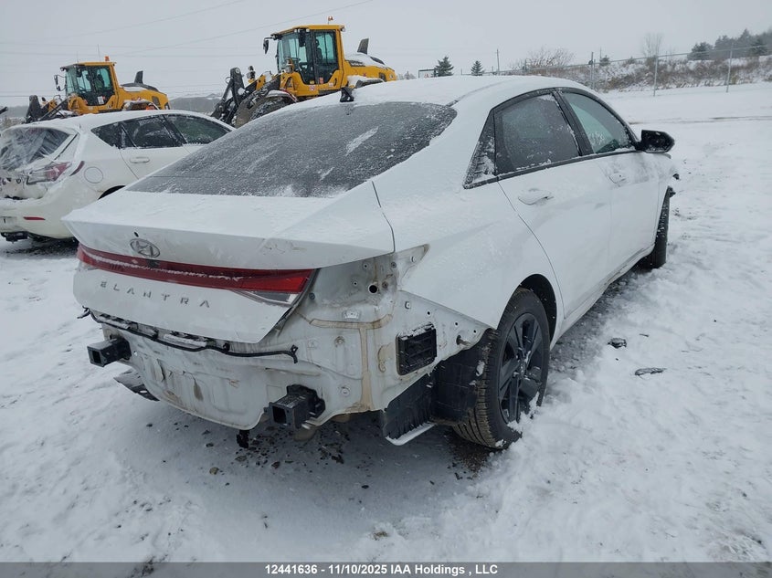 KMHLM4AGXPU483192 2023 HYUNDAI ELANTRA photo no. 4
