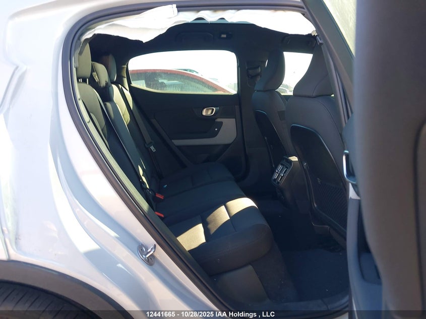 2024 Polestar 2 VIN: YSMFD3KA1RL222990 Lot: 12441665