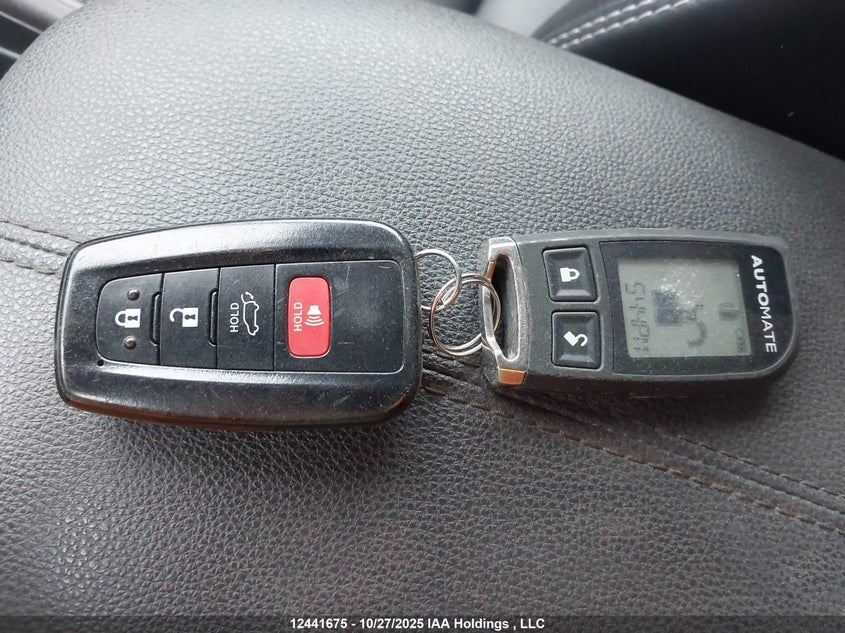 2019 Toyota Rav4 Xle/Xle Premium VIN: 2T3R1RFV8KW015906 Lot: 12441675