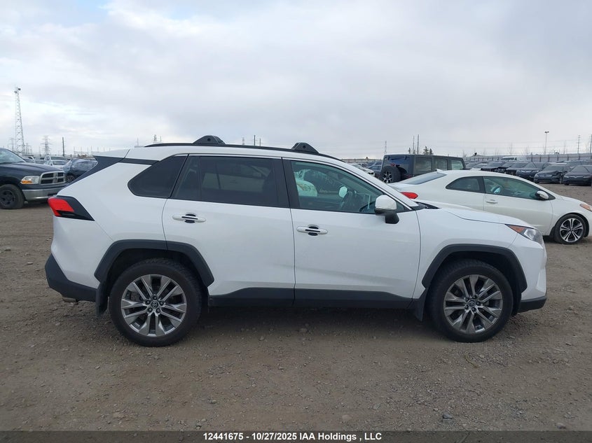 2019 Toyota Rav4 Xle/Xle Premium VIN: 2T3R1RFV8KW015906 Lot: 12441675