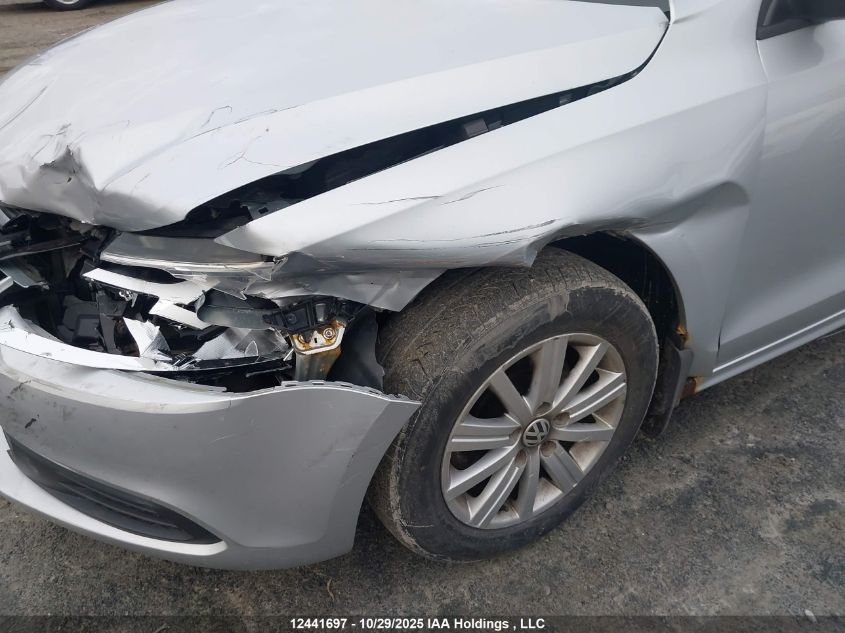 2012 Volkswagen Jetta 2.0L Comfortline VIN: 3VWDK7AJ4CM400878 Lot: 12441697