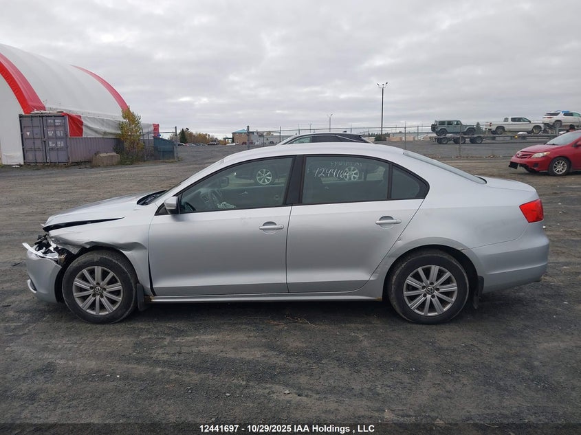 2012 Volkswagen Jetta 2.0L Comfortline VIN: 3VWDK7AJ4CM400878 Lot: 12441697