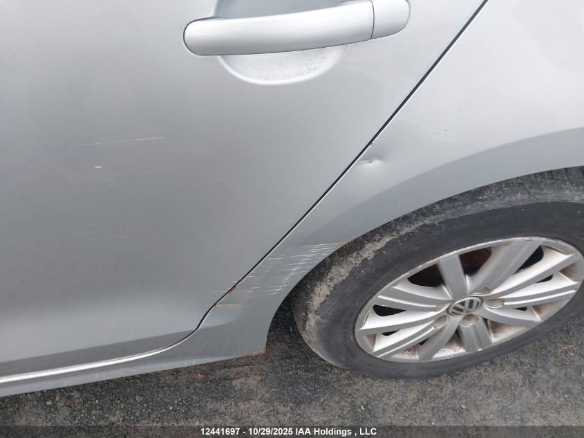 2012 Volkswagen Jetta 2.0L Comfortline VIN: 3VWDK7AJ4CM400878 Lot: 12441697