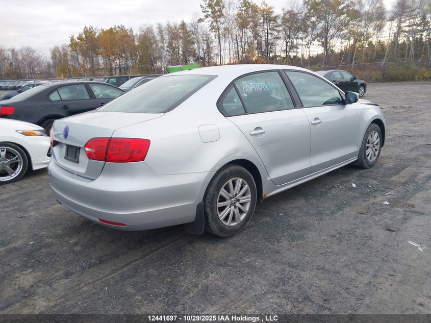 3VWDK7AJ4CM400878 2012 VOLKSWAGEN JETTA photo no. 4