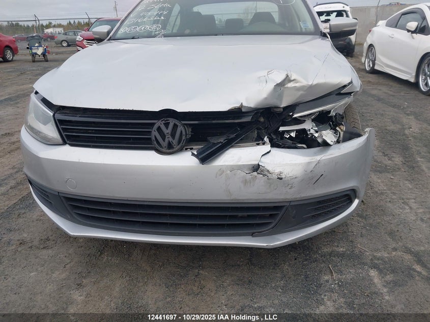 2012 Volkswagen Jetta 2.0L Comfortline VIN: 3VWDK7AJ4CM400878 Lot: 12441697
