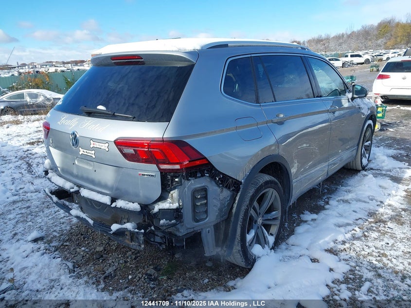 3VV4B7AX2MM068398 2021 VOLKSWAGEN TIGUAN photo no. 4