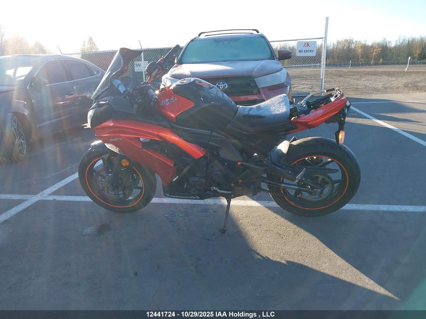 JKAEXEF11EDA17871 2014 KAWASAKI NINJA photo no. 15