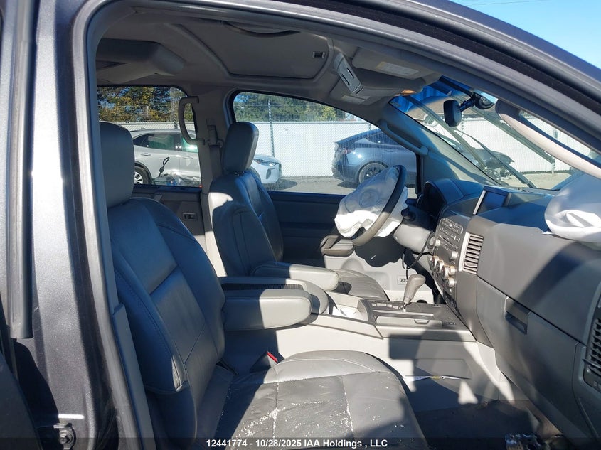 5N1AA08B14N735694 2004 NISSAN ARMADA photo no. 5