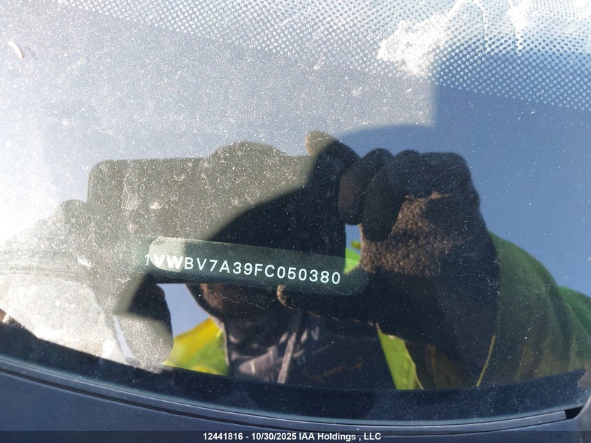 1VWBV7A39FC050380 2015 VOLKSWAGEN PASSAT photo no. 19