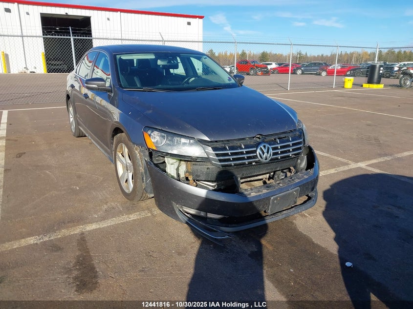 1VWBV7A39FC050380 2015 VOLKSWAGEN PASSAT photo no. 20
