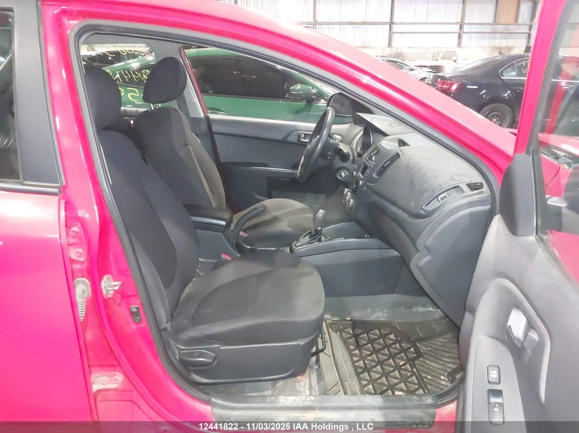 KNAFT5A24C5550515 2012 KIA FORTE photo no. 5