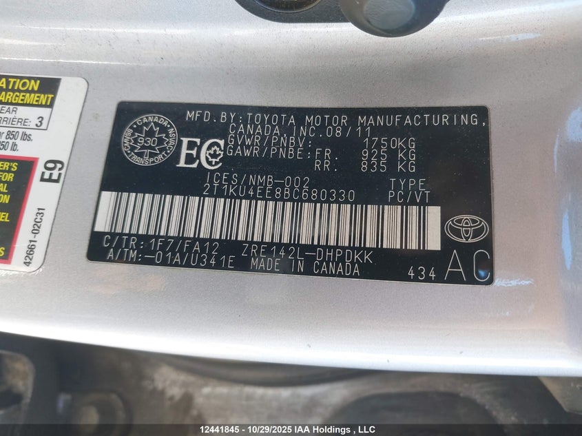 2T1KU4EE8BC680330 2011 TOYOTA MATRIX photo no. 9