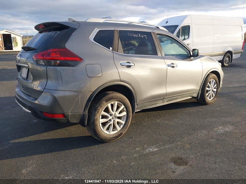 5N1AT2MV3LC784525 2020 NISSAN ROGUE photo no. 4