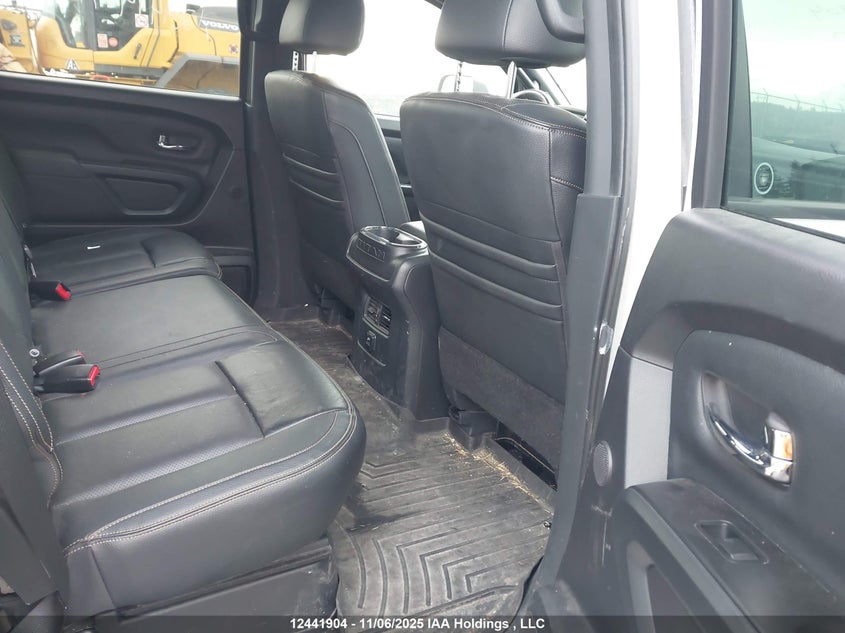 2018 Nissan Titan Platinum/Pro-4X/S/Sl Midnight Edition/Sv/Sv Midnight Edition VIN: 1N6AA1E56JN528445 Lot: 12441904