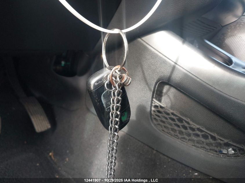 2011 Dodge Journey R/T VIN: 3D4PH6FG6BT570236 Lot: 12441907