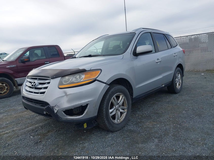 5NMSG3AB4AH337228 2010 HYUNDAI SANTA FE photo no. 2