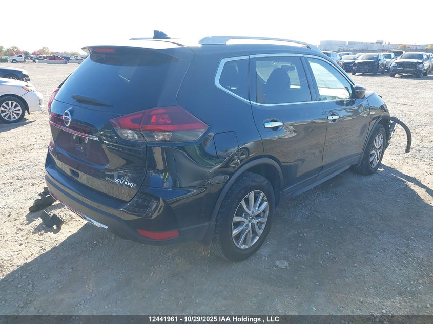 5N1AT2MV2JC766255 2018 NISSAN ROGUE photo no. 4