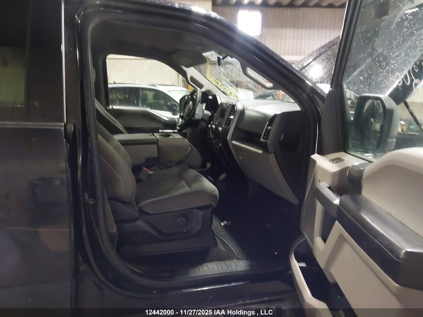 1FTFW1E51JKE09522 2018 FORD F-150 photo no. 5