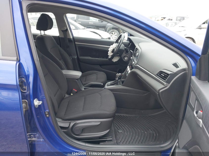 KMHD84LF4LU909496 2020 HYUNDAI ELANTRA photo no. 5