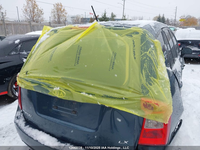 KNAFG528797289451 2009 KIA RONDO photo no. 20