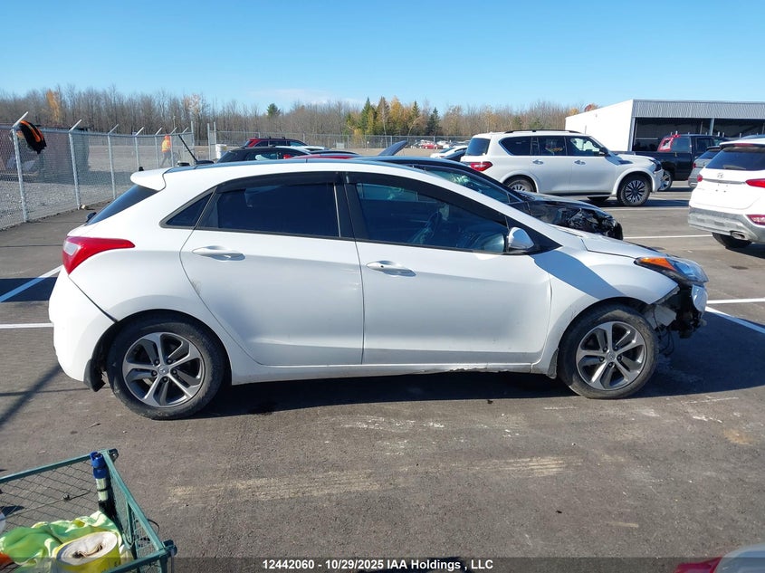 KMHD35LHXGU329472 2016 HYUNDAI ELANTRA photo no. 13