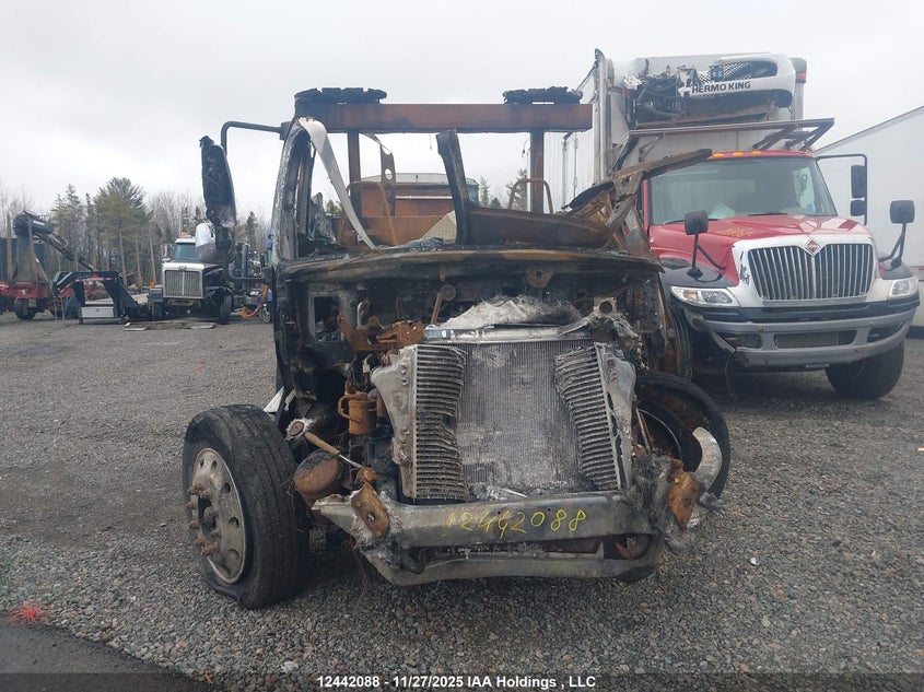 1FVACXDT6FHGP3871 2015   photo no. 13