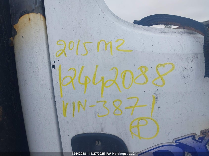 1FVACXDT6FHGP3871 2015   photo no. 9