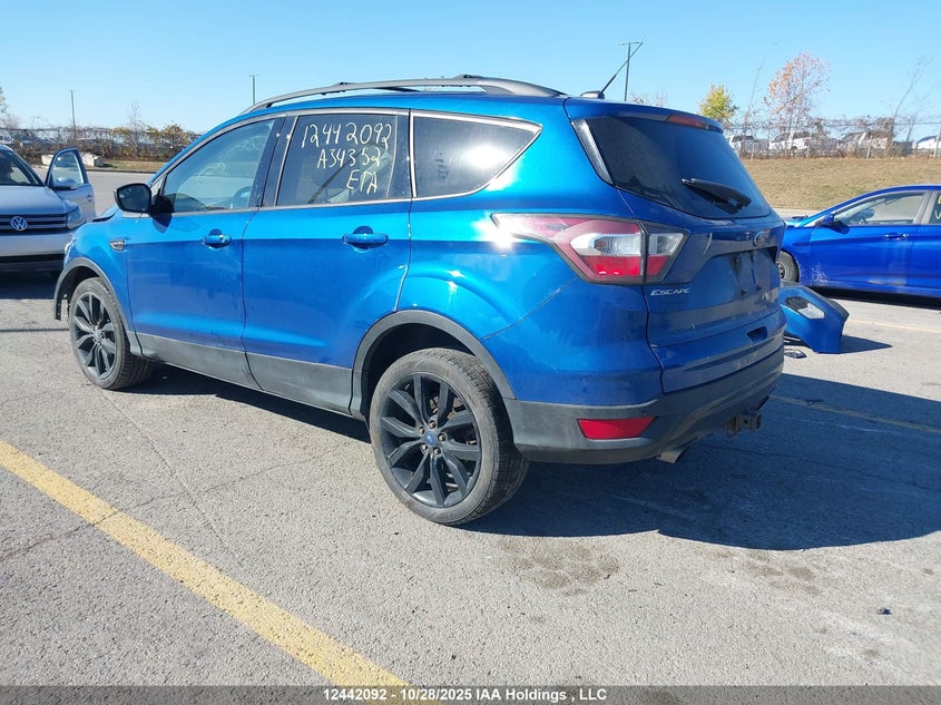 1FMCU9G99HUA34352 2017 FORD ESCAPE photo no. 3