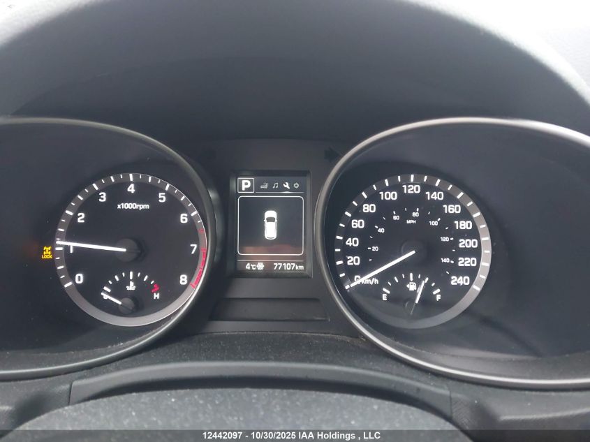 2017 Hyundai Santa Fe Se/Limited VIN: KM8SNDHF1HU237493 Lot: 12442097