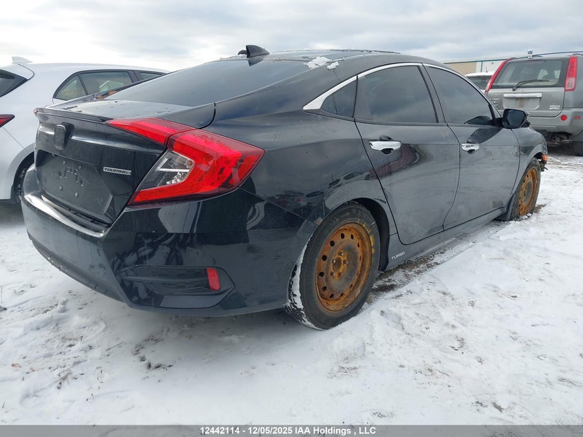 2HGFC1F90HH102307 2017 HONDA CIVIC photo no. 4
