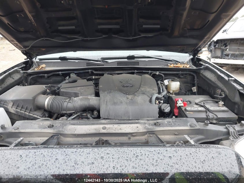 2022 Toyota Tacoma Double Cab/Sr5/Trd Sport/Trd Off Road VIN: 3TYDZ5BN3NT011774 Lot: 12442143